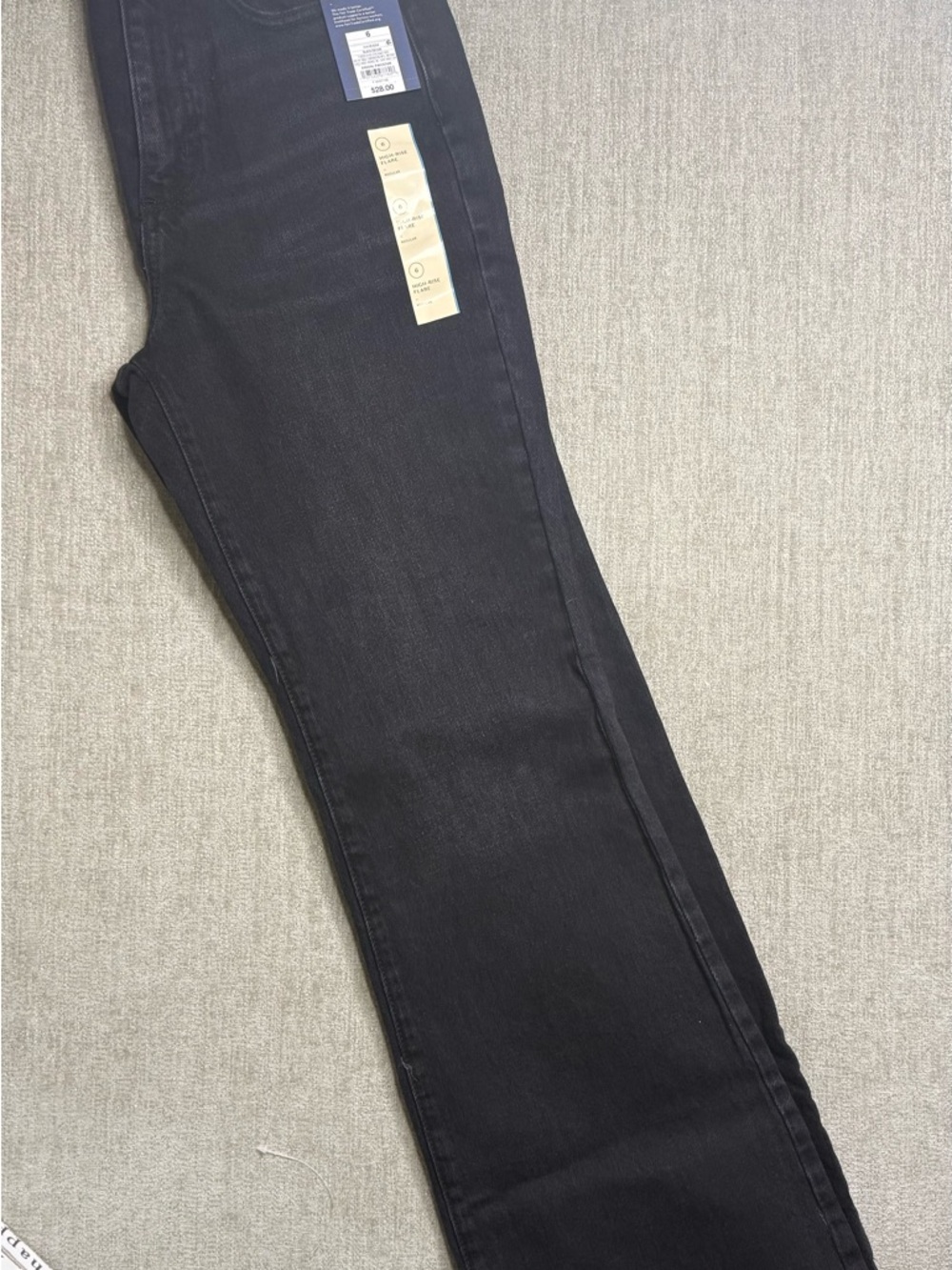 Universal Thread High Rise Flare Jeans Size 6 Black NWT Stretch